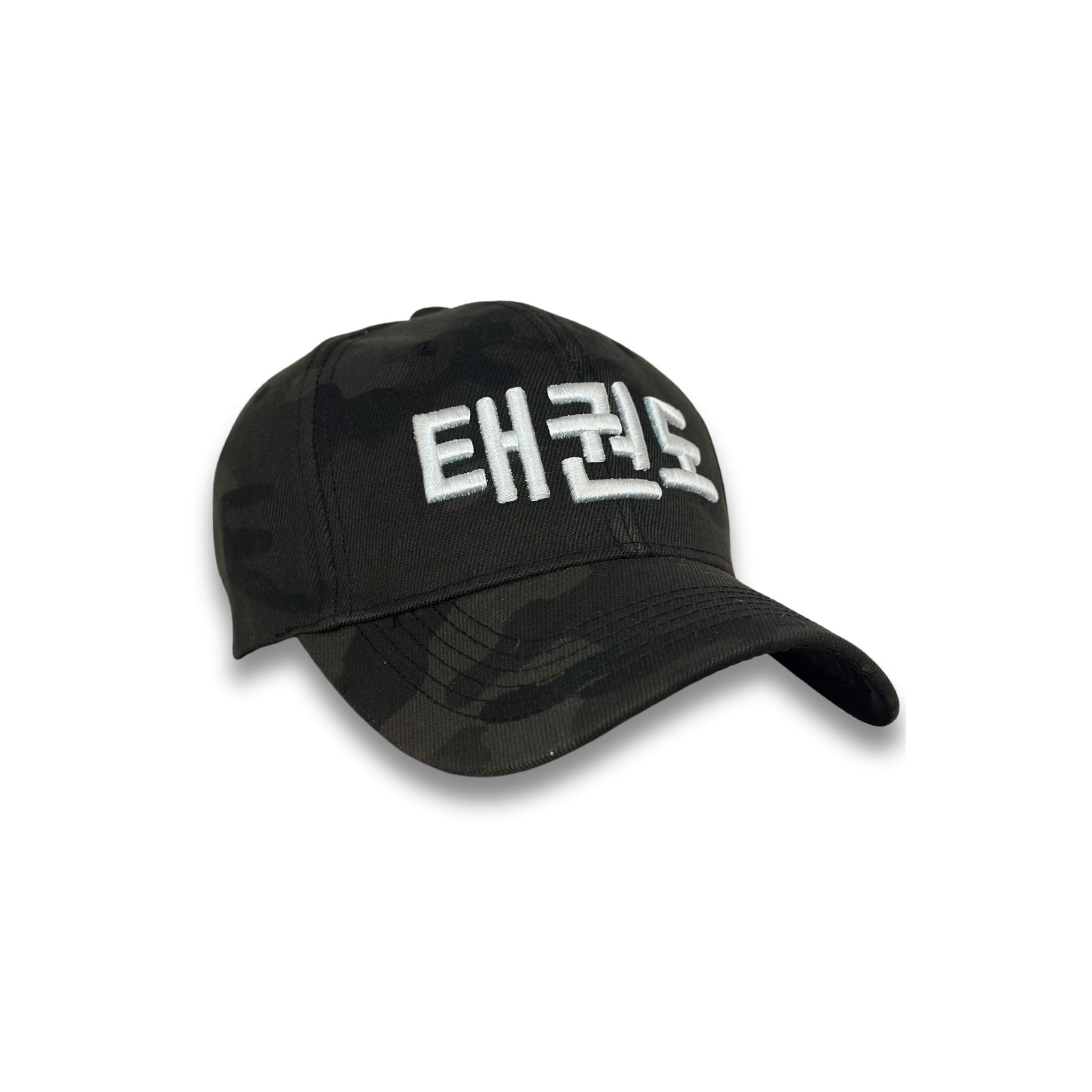 GORRA TRUCKER CON BORDADO LETRA COREANA
