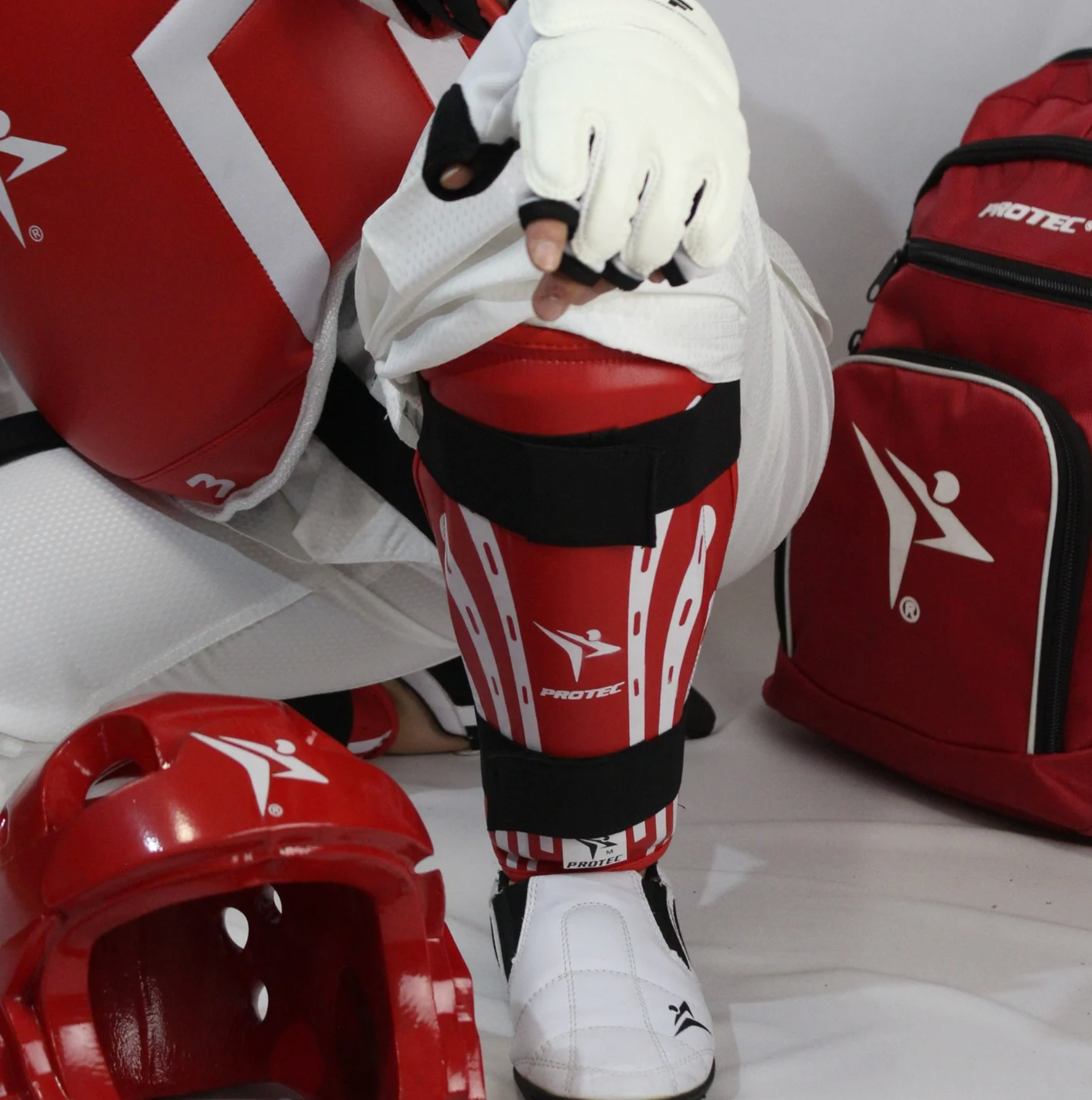 ESPINILLERA C/ EMPEINERA  MAX